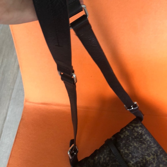 Crossbody bag in perfect condition - Picture 8 of 8